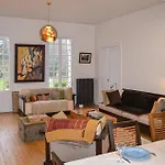 Luxurious In Saint-christoly-de-bla