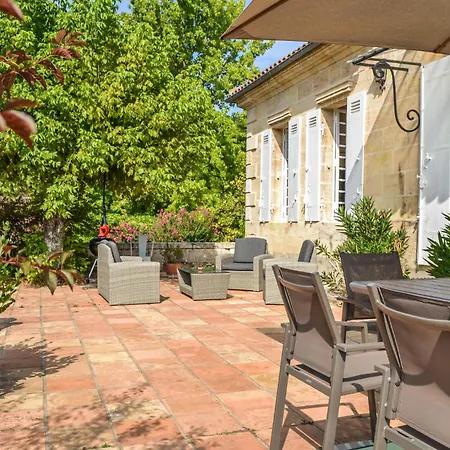 Awesome In Saint-christoly-de-bla Saint-Christoly-de-Blaye